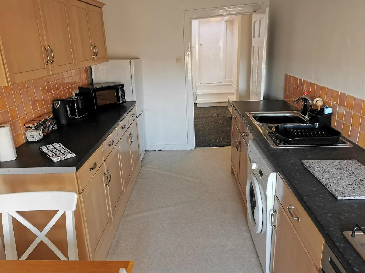 Norfolk Pad - Lovely 1 Bed Apartment In Bath - Top Floor 영국
