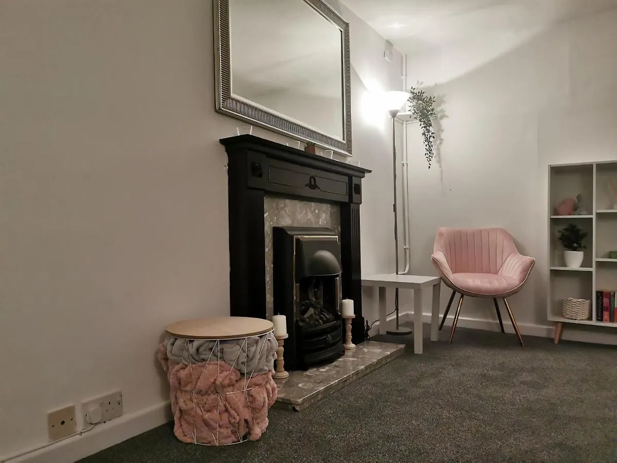 Norfolk Pad - Lovely 1 Bed Apartment In Bath - Top Floor